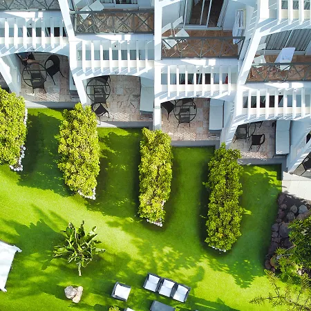 Vista Bonita - Gay And Lesbian Only (adults Only)