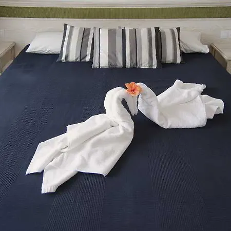 Vista Bonita - Gay And Lesbian Only (adults Only) 3*