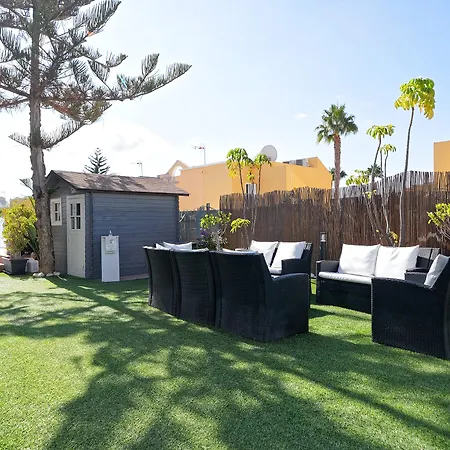 Otel Vista Bonita - Gay And Lesbian Only (adults Only)