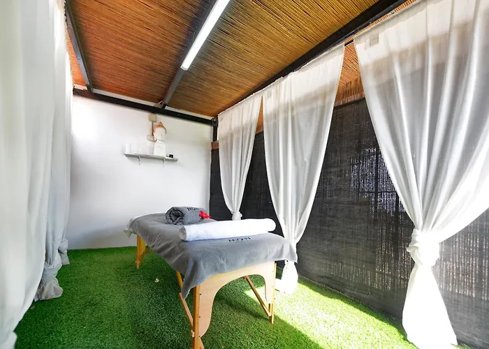 Hotel Vista Bonita - Gay And Lesbian Only (adults Only)