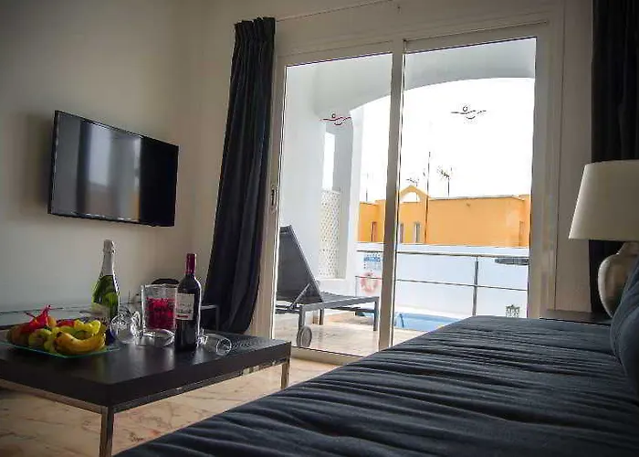 Vista Bonita - Gay And Lesbian Only (adults Only) Hotel