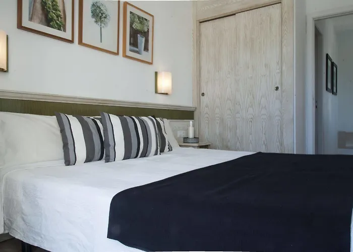 Vista Bonita - Gay And Lesbian Only (adults Only) Hotel